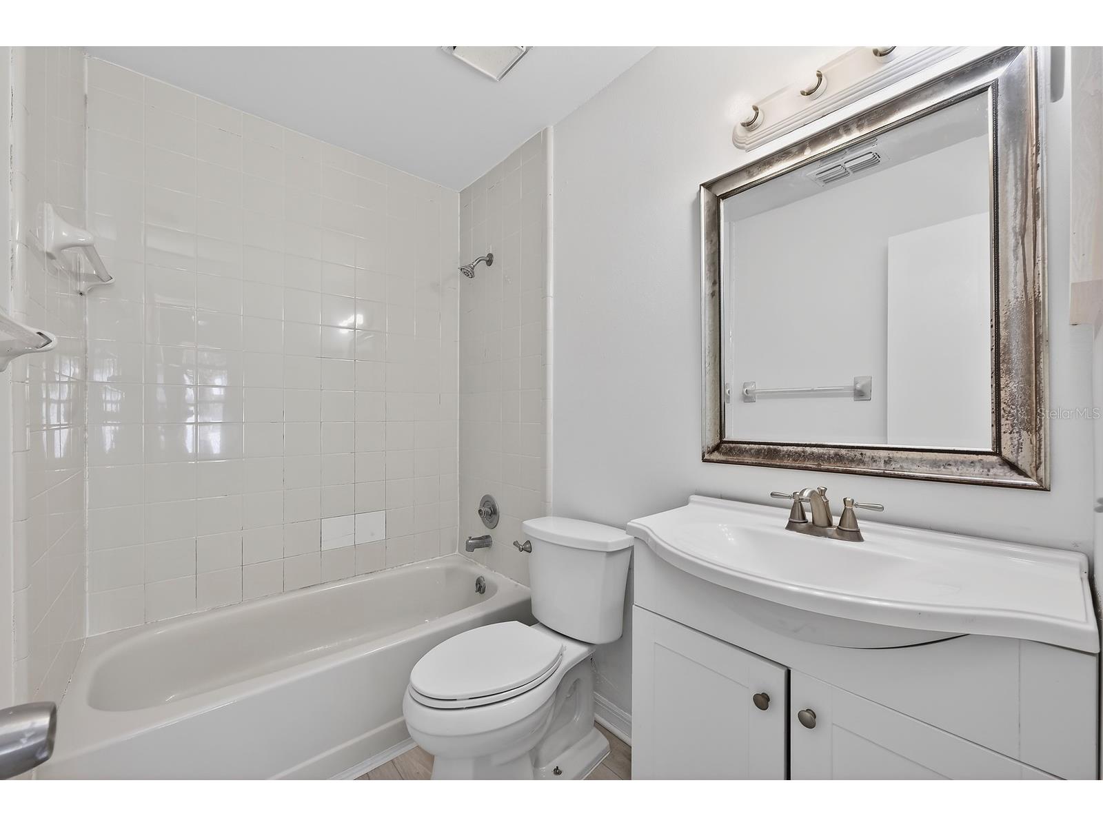 5083 Ernst Court #62 Orlando FL 32819 O6376862 image17