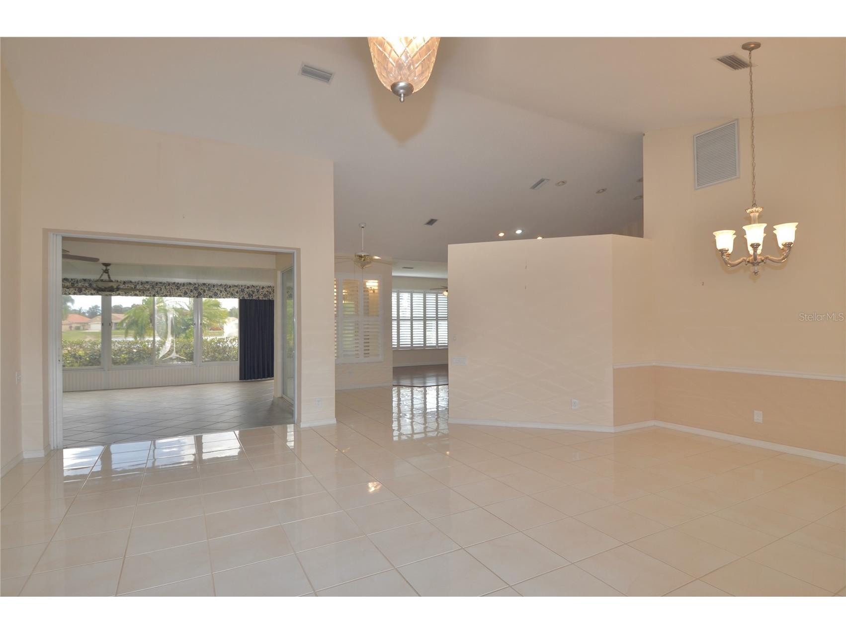 5084 Winter Rose Way Venice FL 34293 N6143799 image21