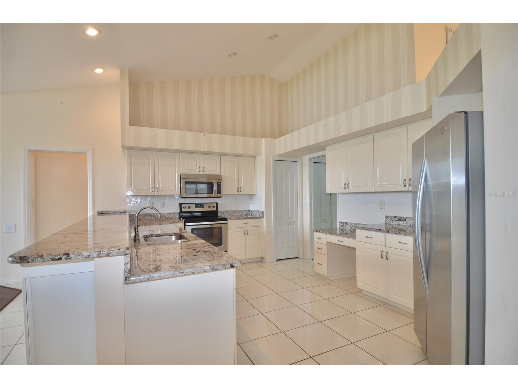 5084 Winter Rose Way Venice FL 34293 N6143799 image37