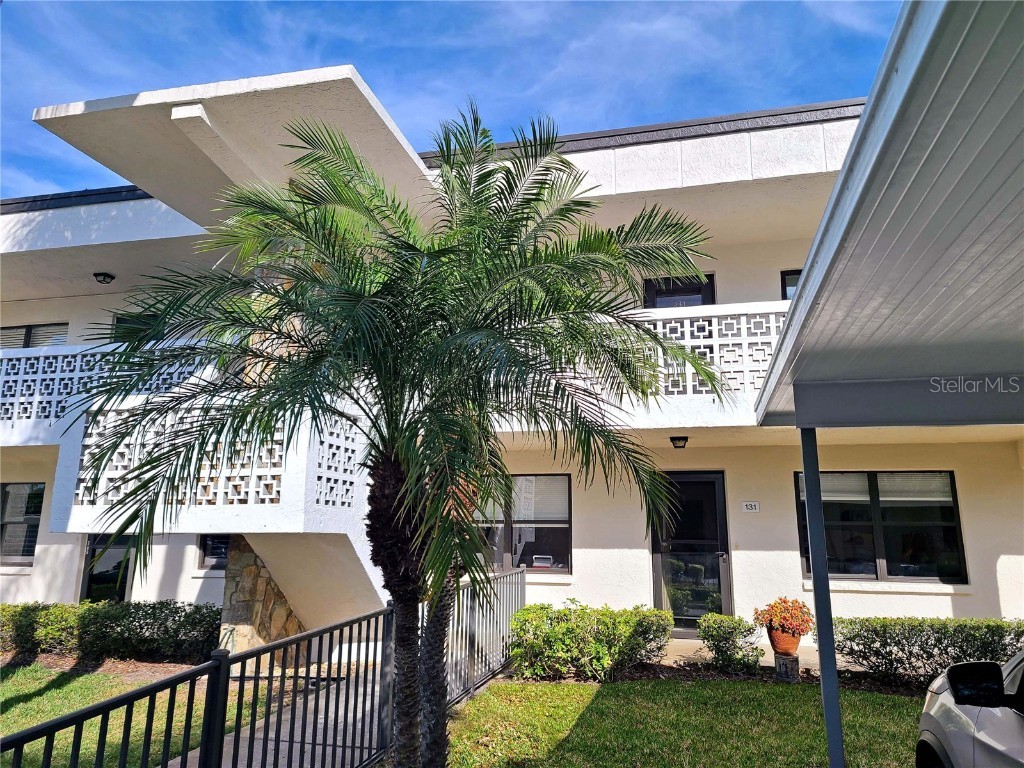 5085 1st Street NE #231 Saint Petersburg FL 33703 U8234191 image1