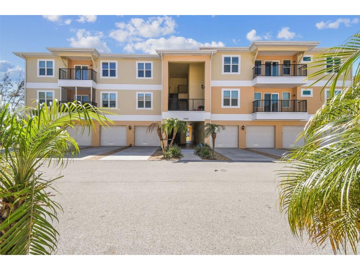 5088 Royal Palms Way #304 New Port Richey FL 34652 TB8361384 image36