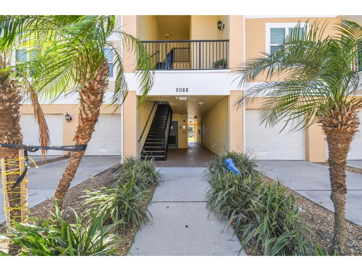 5088 Royal Palms Way #304 New Port Richey FL 34652 TB8361384 image37