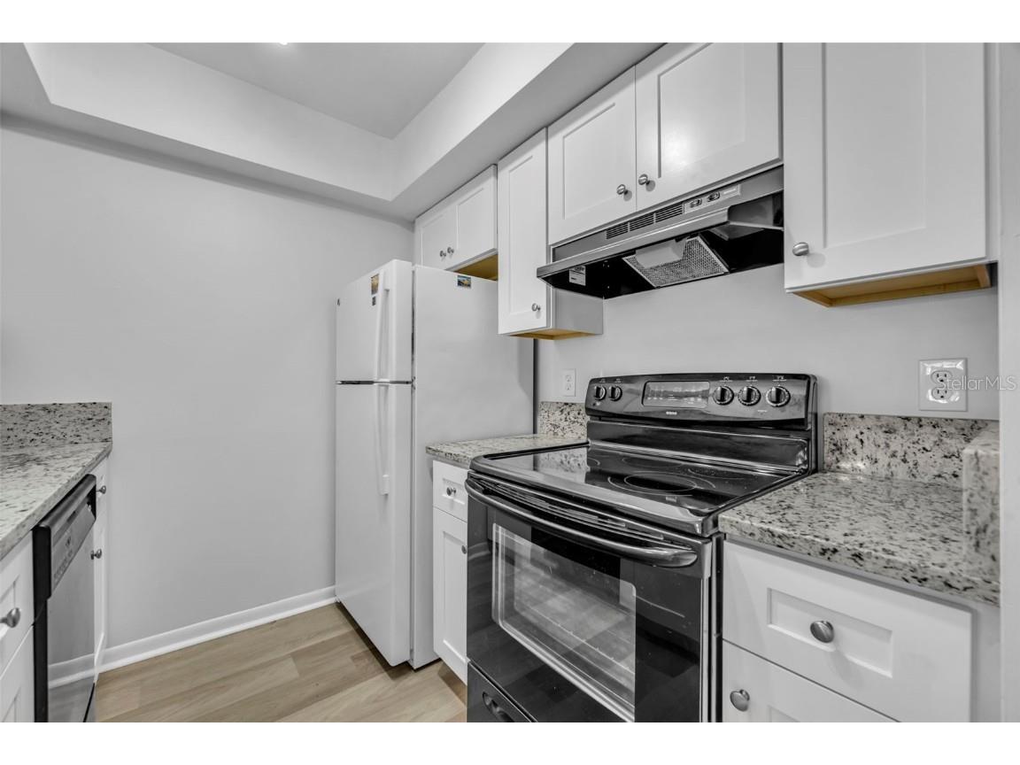 5089 Eaglesmere Drive #D09 Orlando FL 32819 O6348183 image8