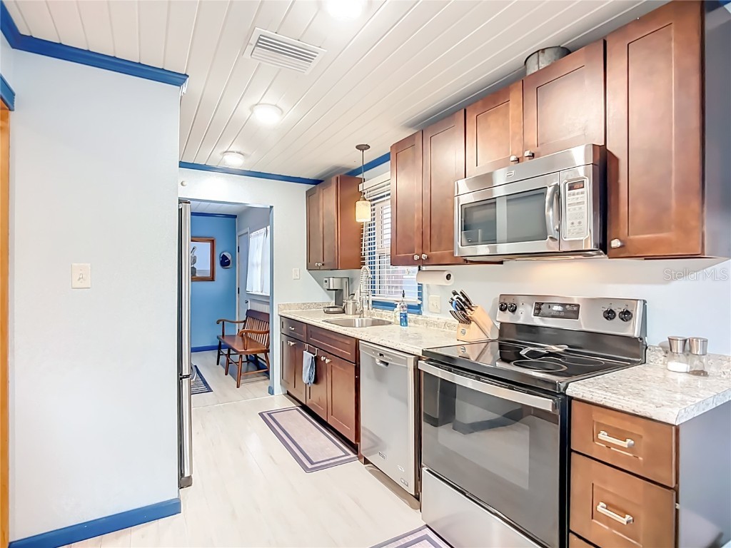 509 39th Street E Palmetto FL 34221 A4671374 image3