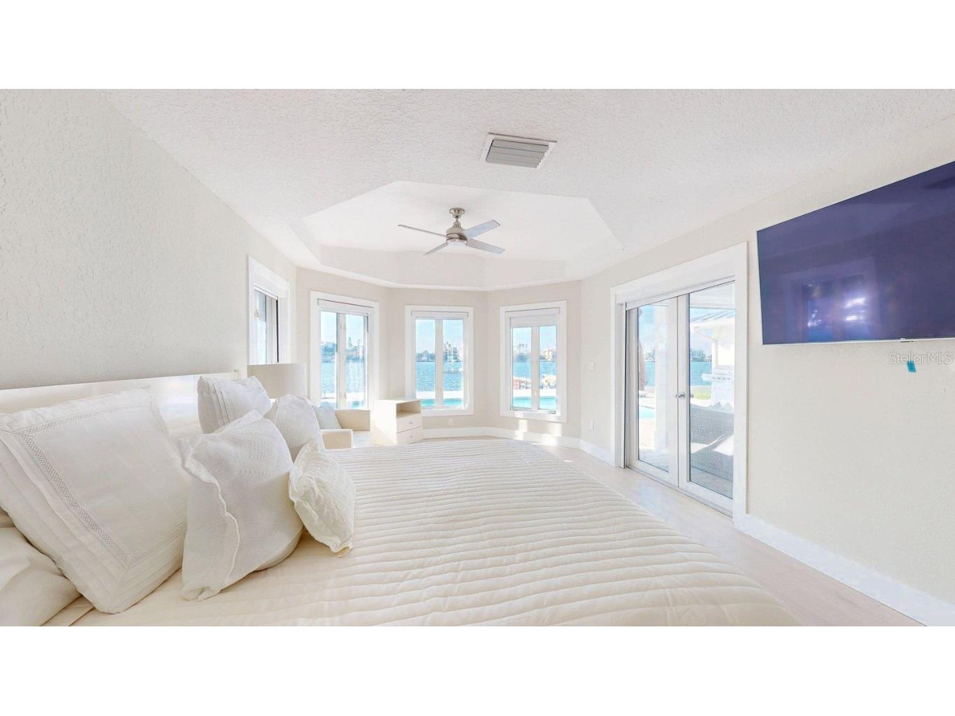 509 55th Avenue Saint Pete Beach FL 33706 - BOCA CIEGA BAY TB8424164 image4