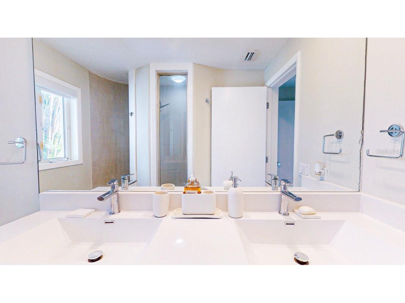 509 55th Avenue Saint Pete Beach FL 33706 - BOCA CIEGA BAY TB8424164 image60