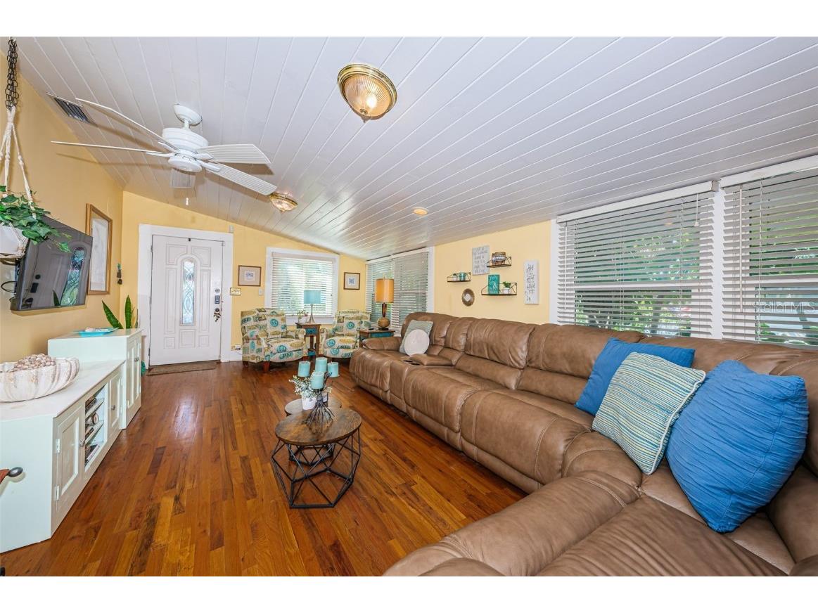 509 70th Avenue Saint Pete Beach FL 33706 TB8433934 image12