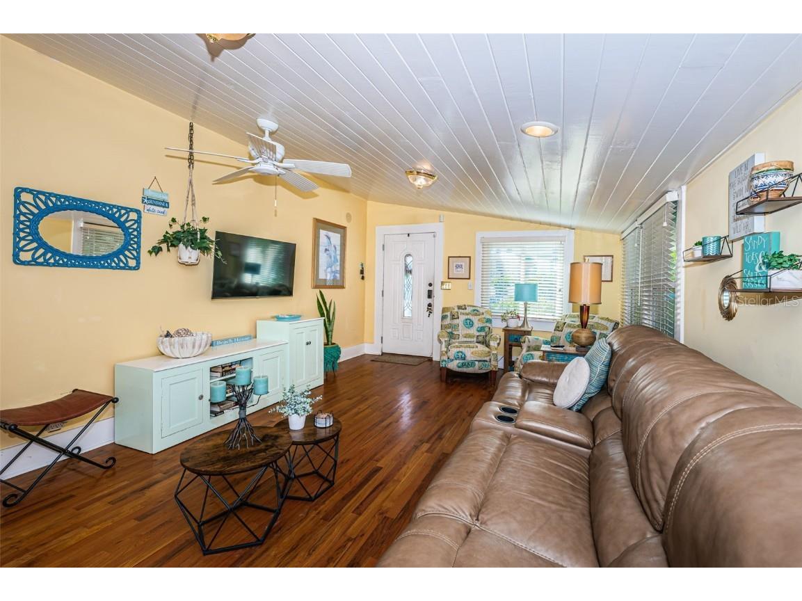 509 70th Avenue Saint Pete Beach FL 33706 TB8433934 image13