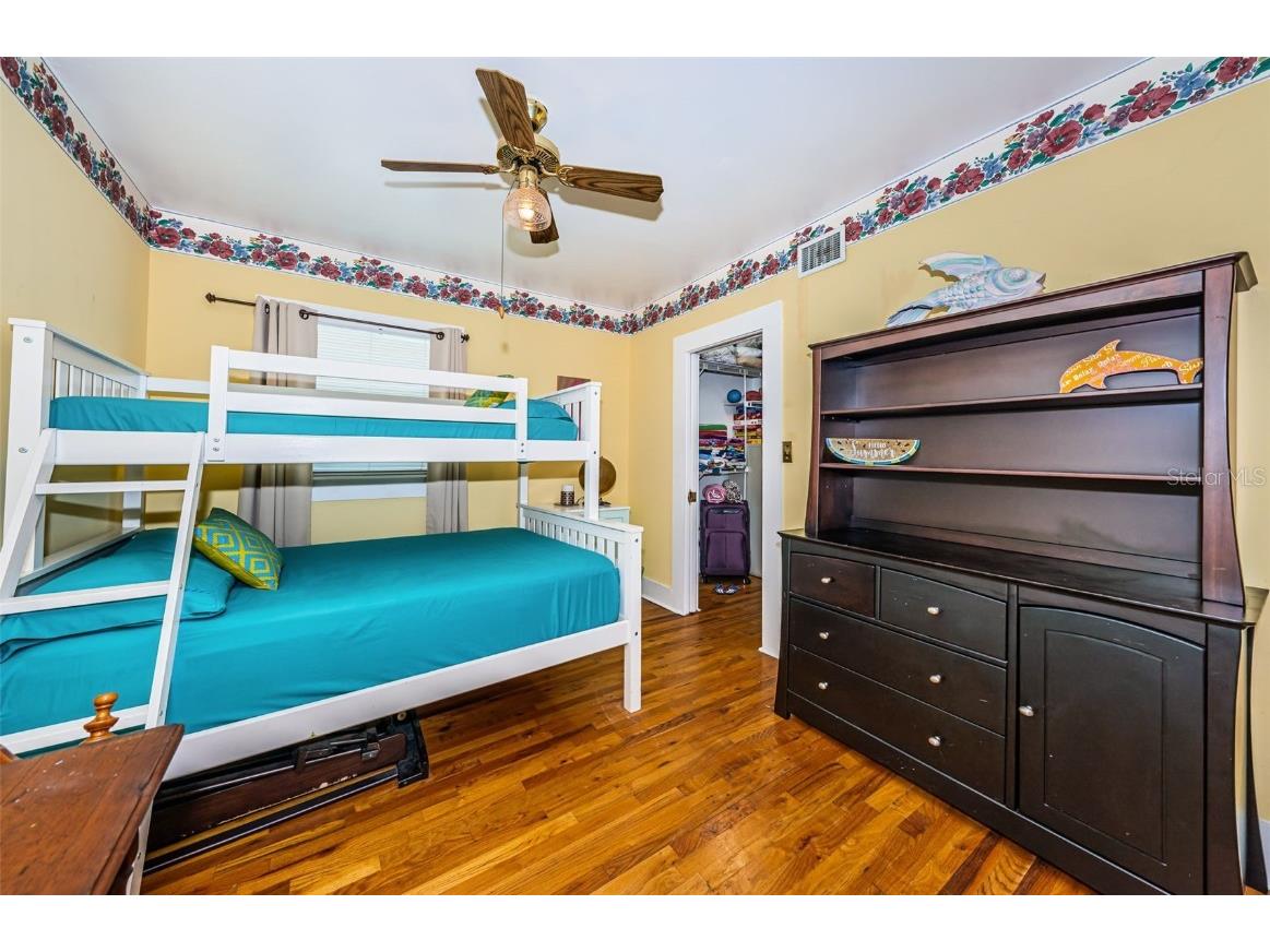 509 70th Avenue Saint Pete Beach FL 33706 TB8433934 image32