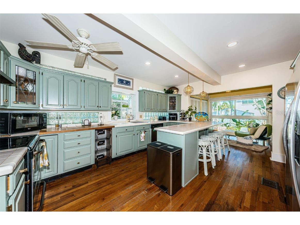 509 70th Avenue Saint Pete Beach FL 33706 TB8433934 image4