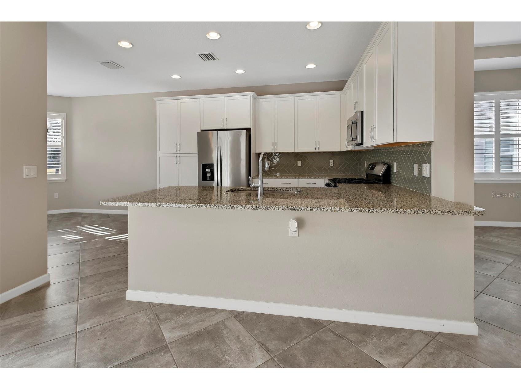 509 Adenmore Terrace Deland FL 32724 V4946957 image13