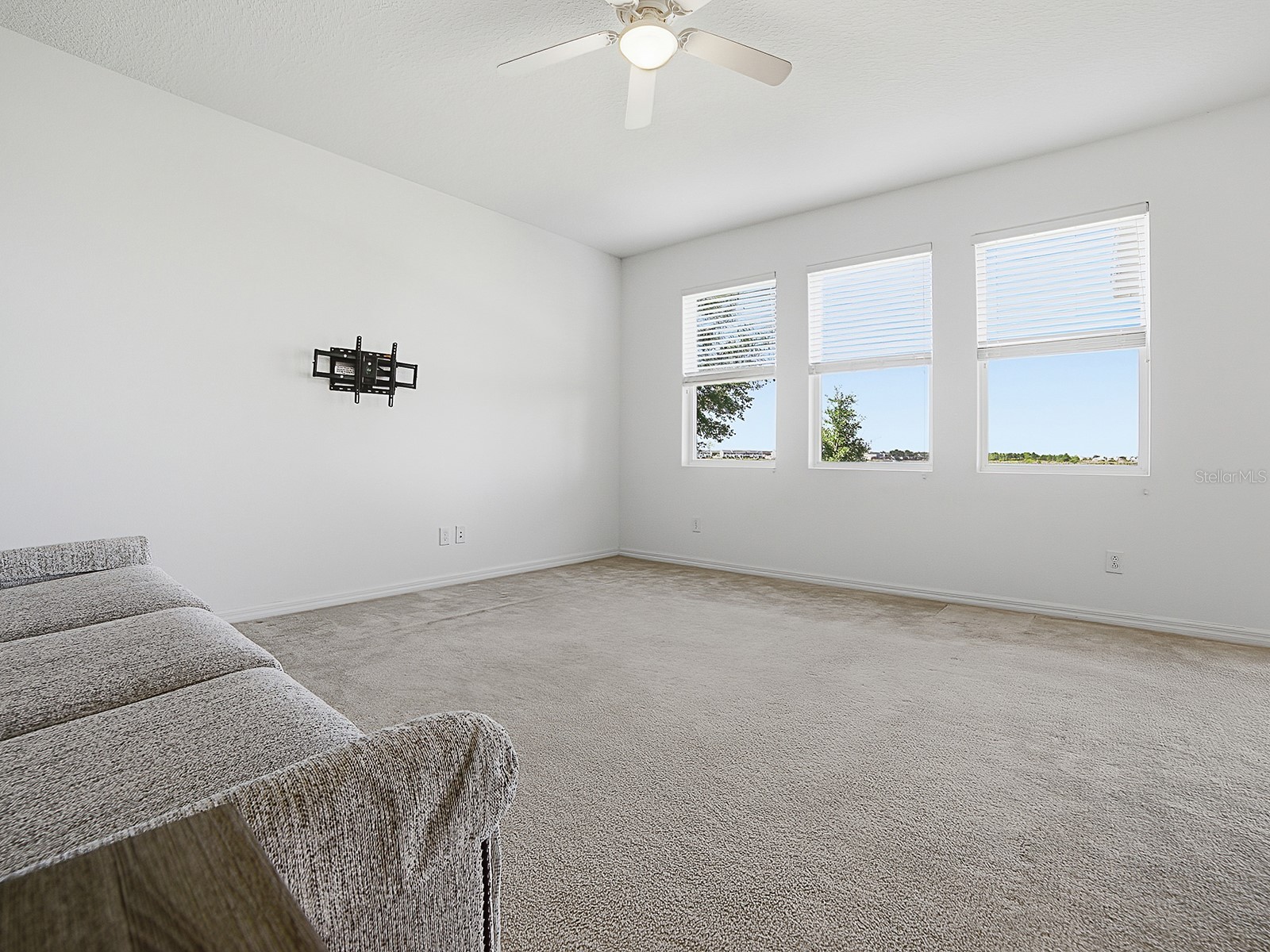509 Blue Cypress Drive Groveland FL 34736 - LAKE MEMORY G5111330 image6