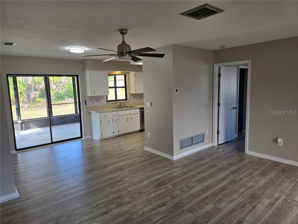 509 Border Street Port Charlotte FL 33953 C7517806 image4