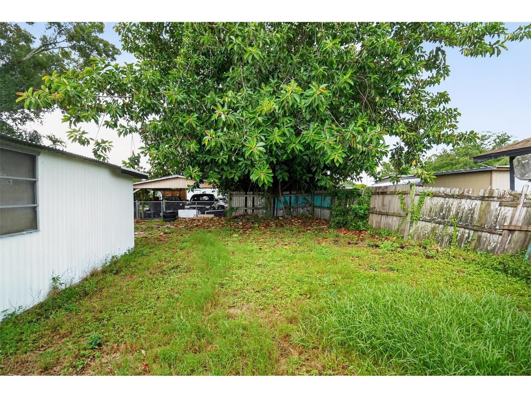 509 Domino Drive N Ruskin FL 33570 A4699121 image12