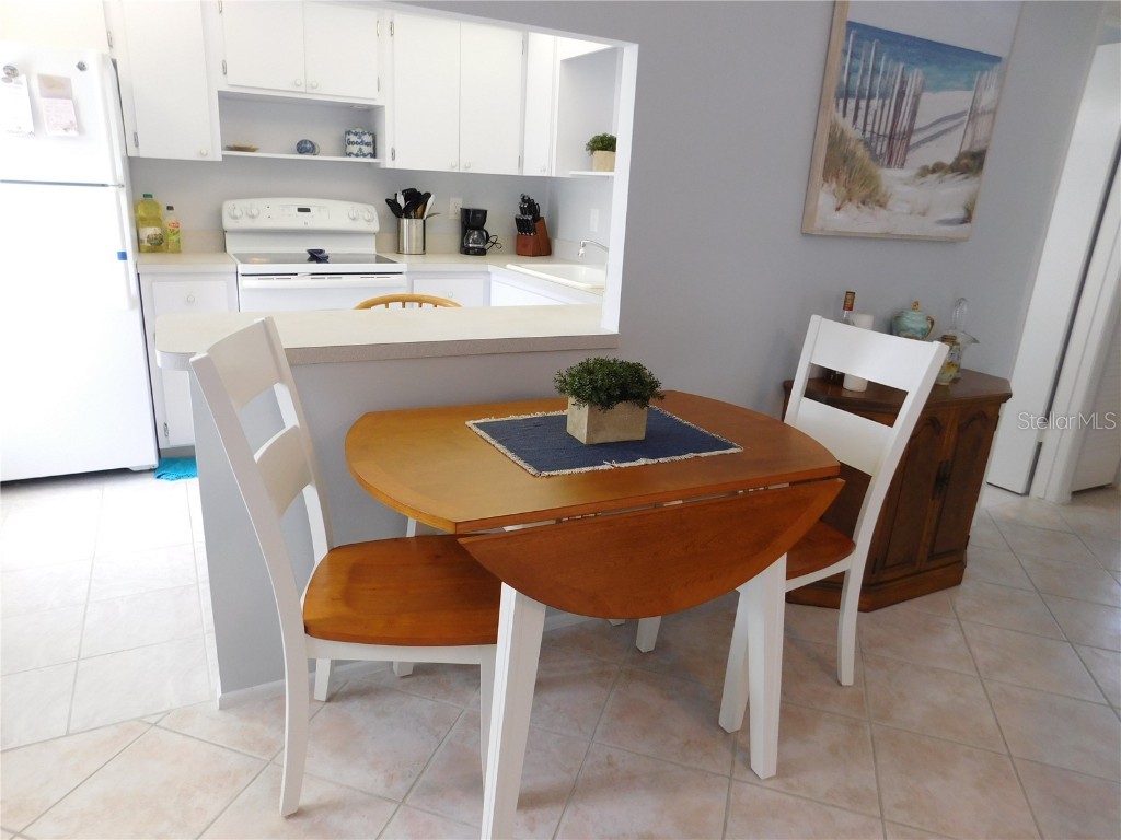 509 E Venice Avenue #210 Venice FL 34285 N6138029 image4