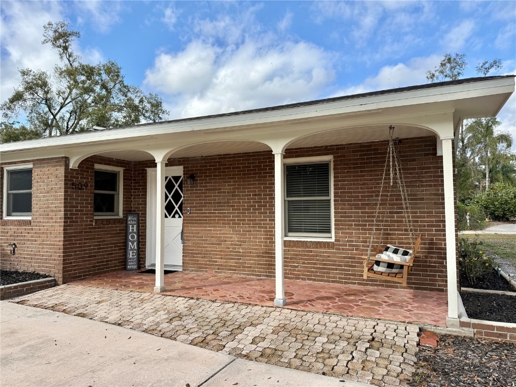 509 Falmouth Street Temple Terrace FL 33617 TB8460617 image2