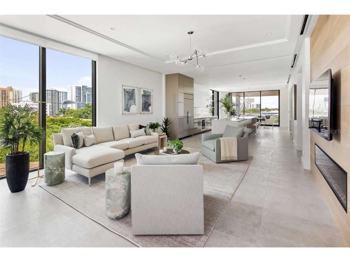 509 Golden Gate Point #2 Sarasota FL 34236 A4598042 image15