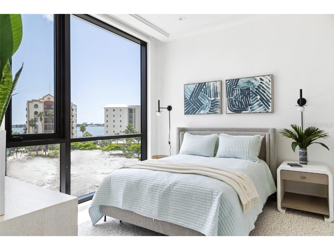 509 Golden Gate Point #2 Sarasota FL 34236 A4598042 image19