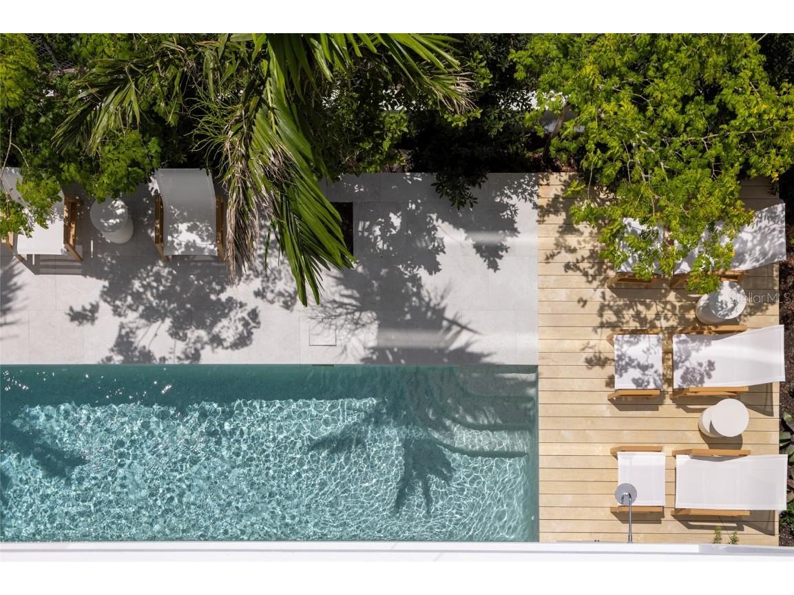 509 Golden Gate Point #2 Sarasota FL 34236 A4598042 image26