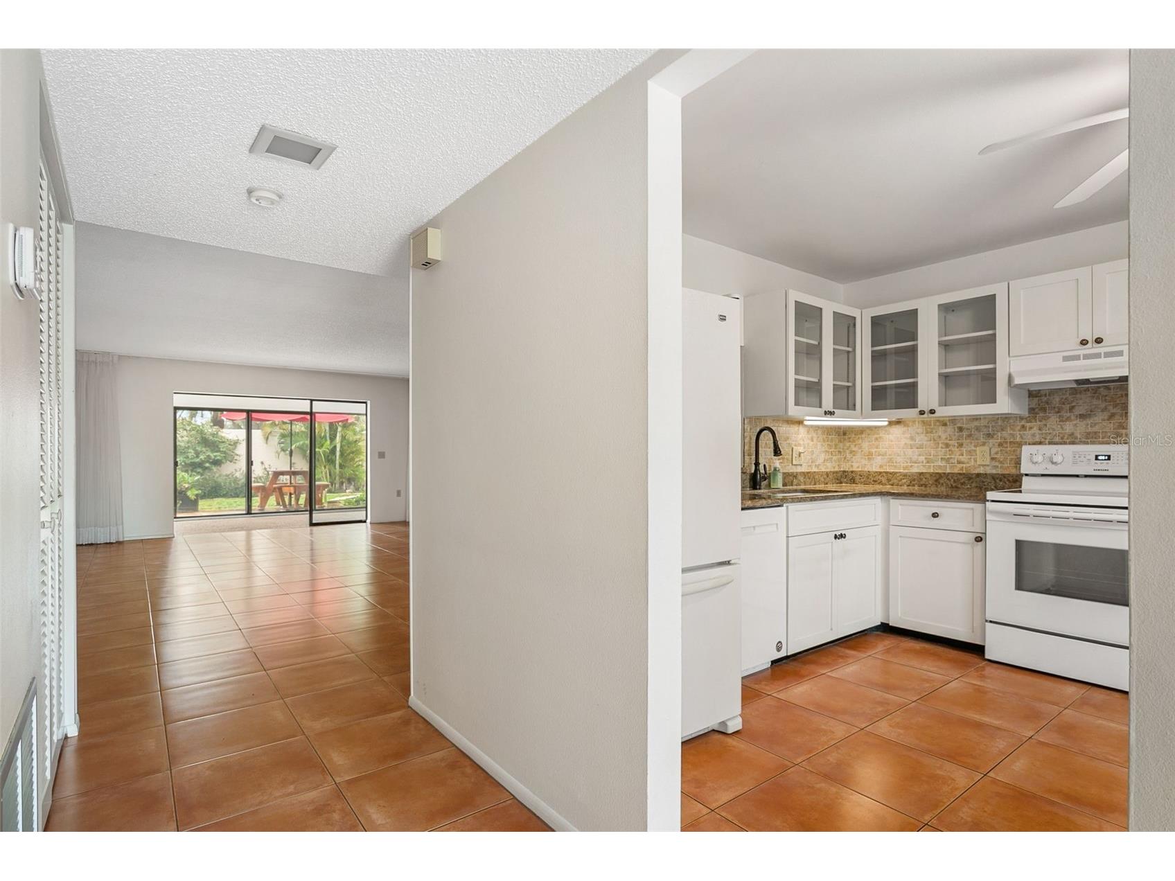 509 Lakeside Drive #509 Bradenton FL 34210 A4684601 image9