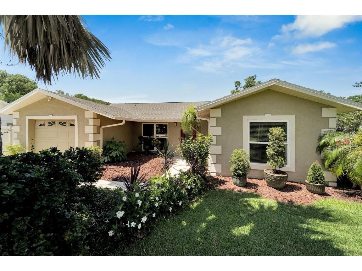 509 Manatee Drive Ruskin FL 33570 O6112803 image1