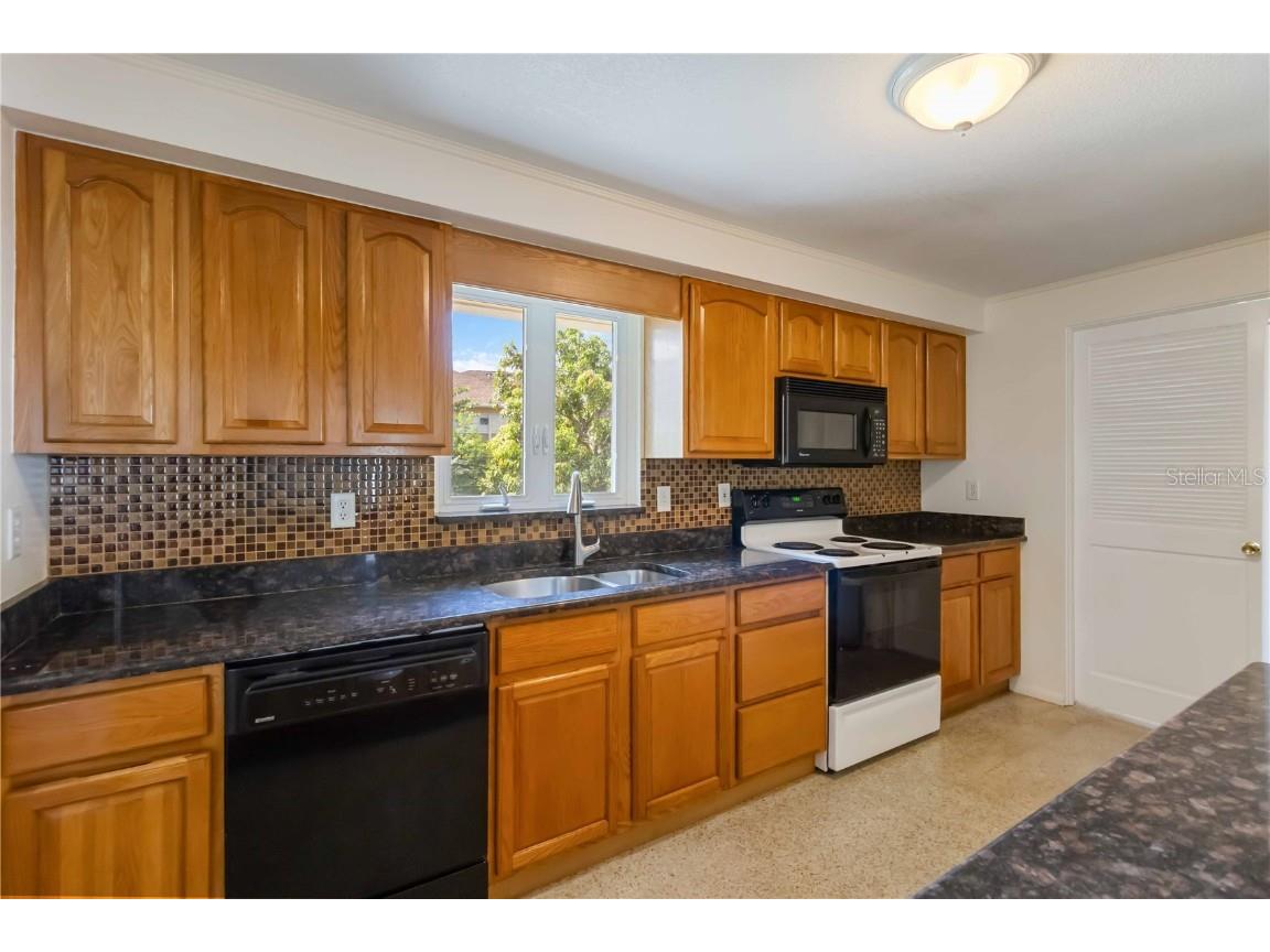 509 Palm Avenue Nokomis FL 34275 N6140174 image13