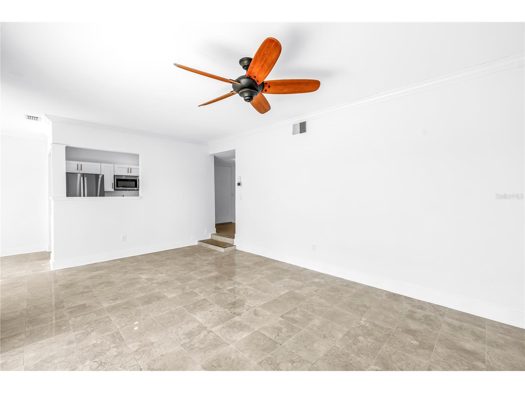 509 Plaza Seville Court #19 Treasure Island FL 33706 TB8484412 image14