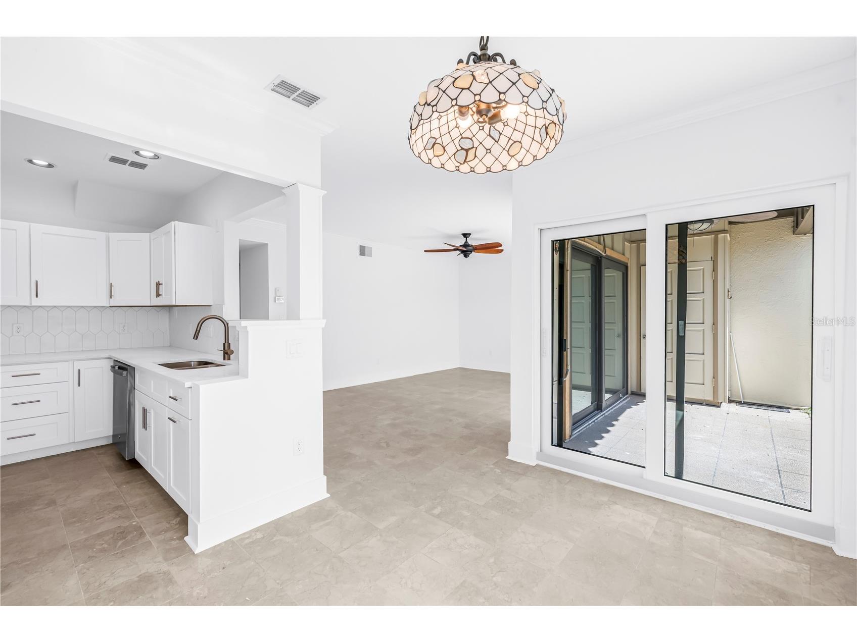 509 Plaza Seville Court #19 Treasure Island FL 33706 TB8484412 image18