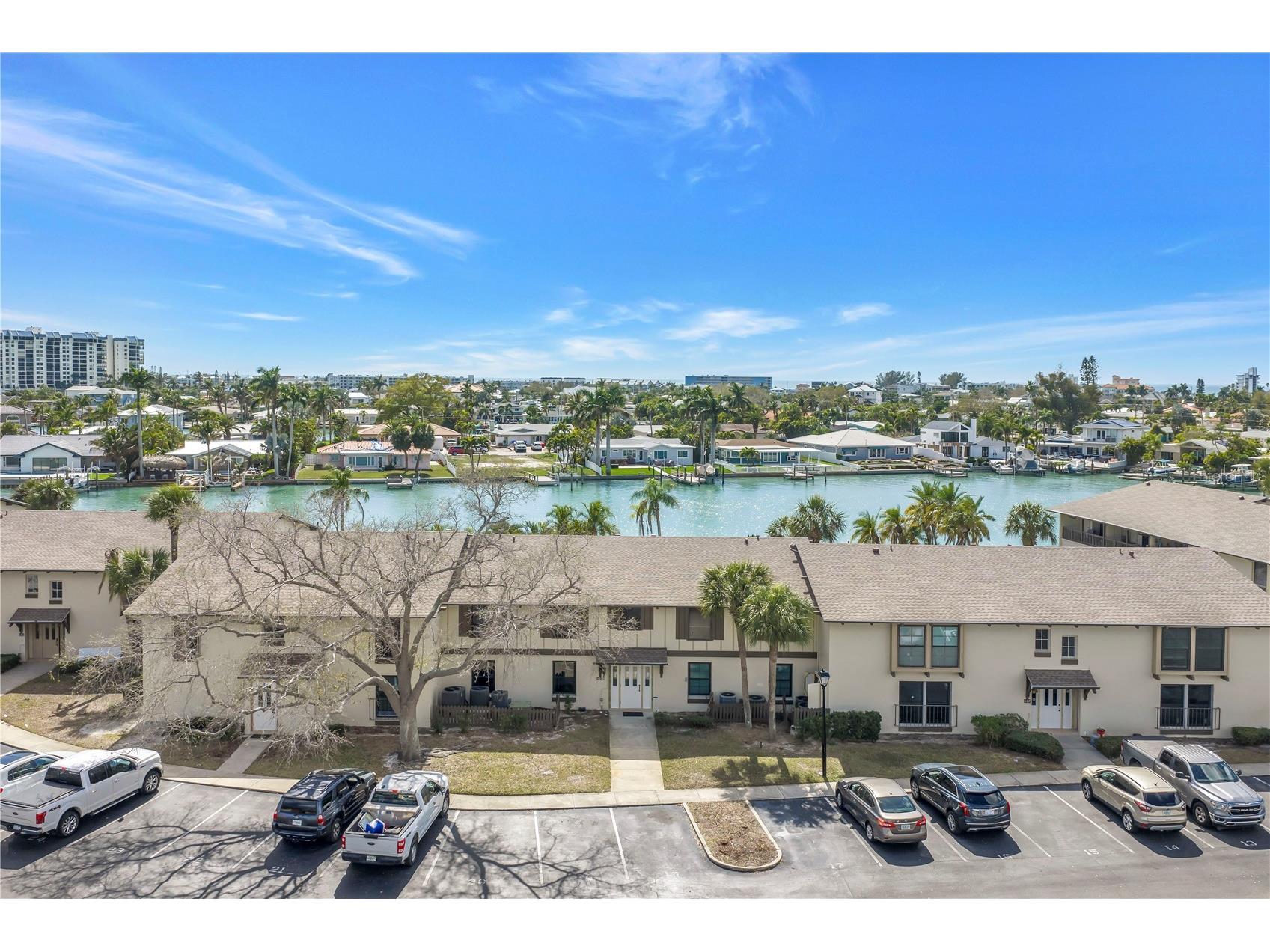 509 Plaza Seville Court #19 Treasure Island FL 33706 TB8484412 image2