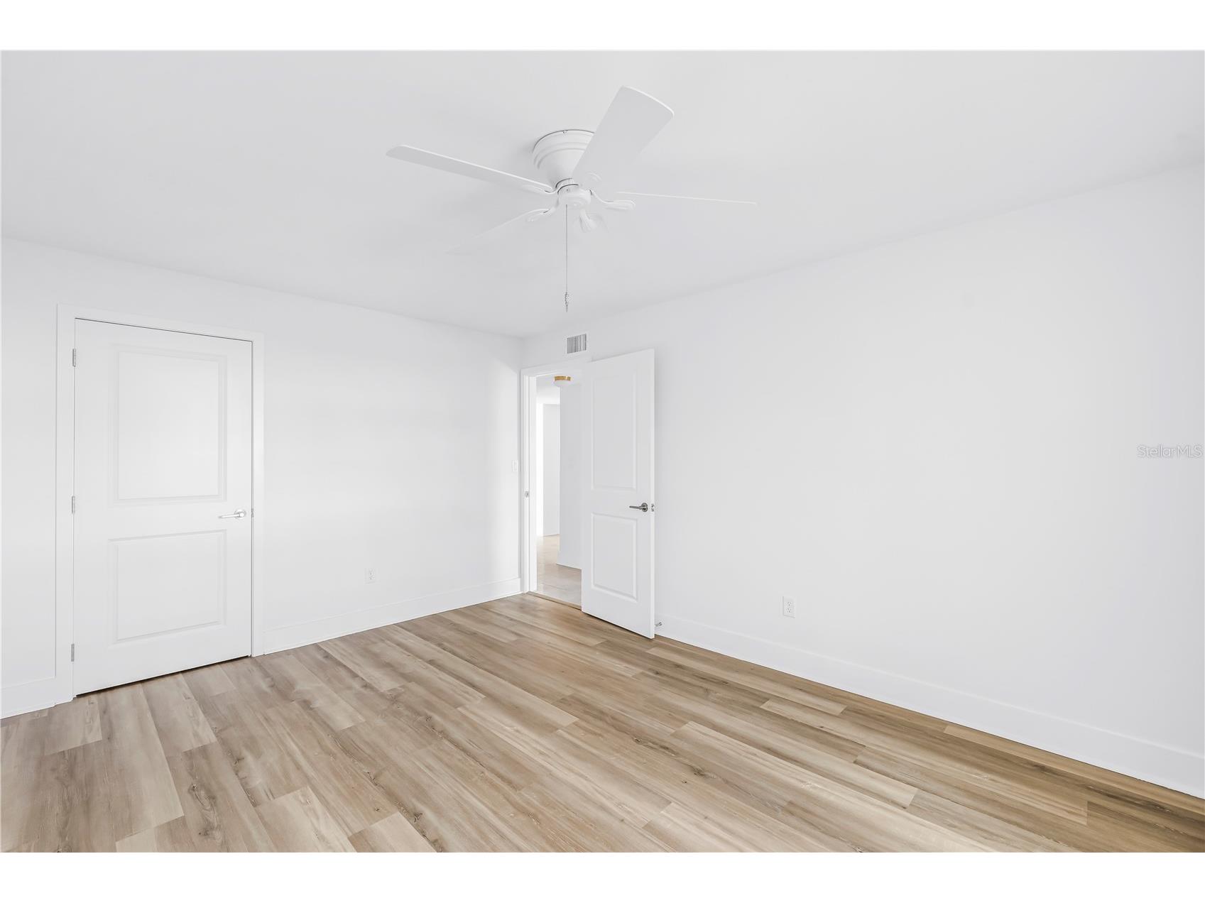 509 Plaza Seville Court #19 Treasure Island FL 33706 TB8484412 image29