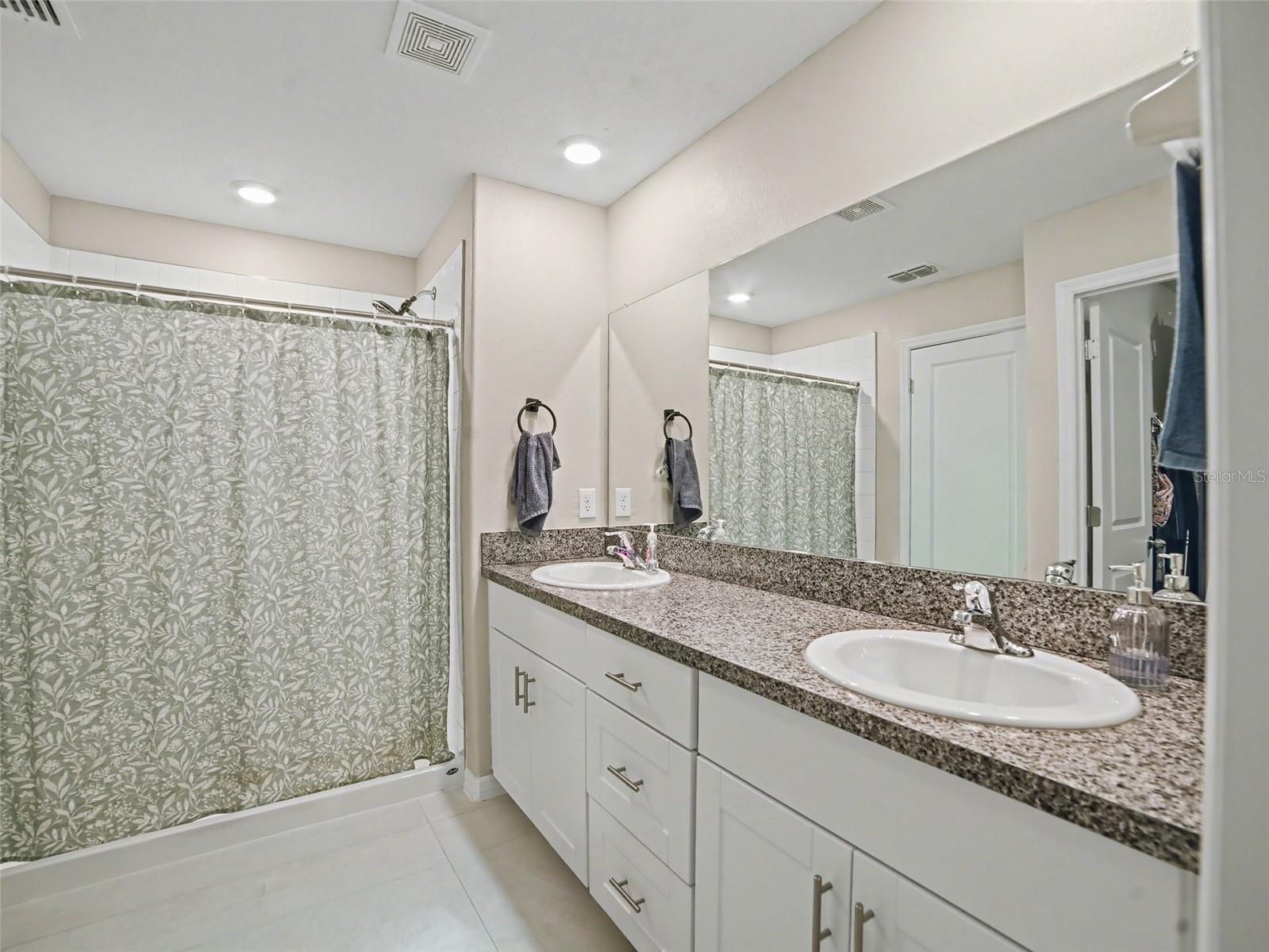 509 Royal Empress Drive Ruskin FL 33570 TB8492673 image16