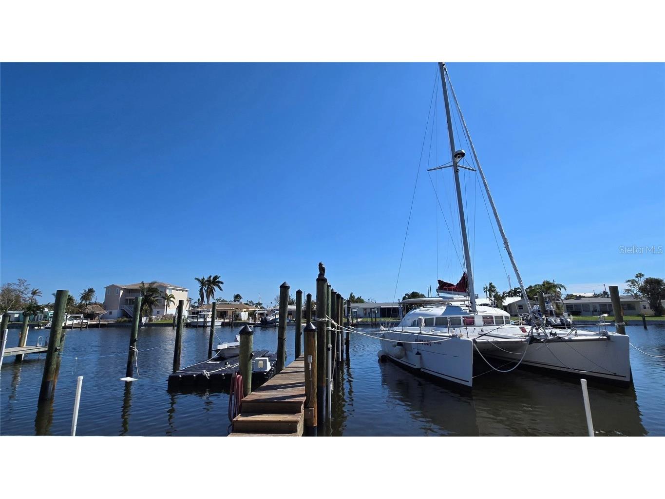 509 S Bayshore Drive Madeira Beach FL 33708 - BOCA CIEGA BAY TB8311173 image1