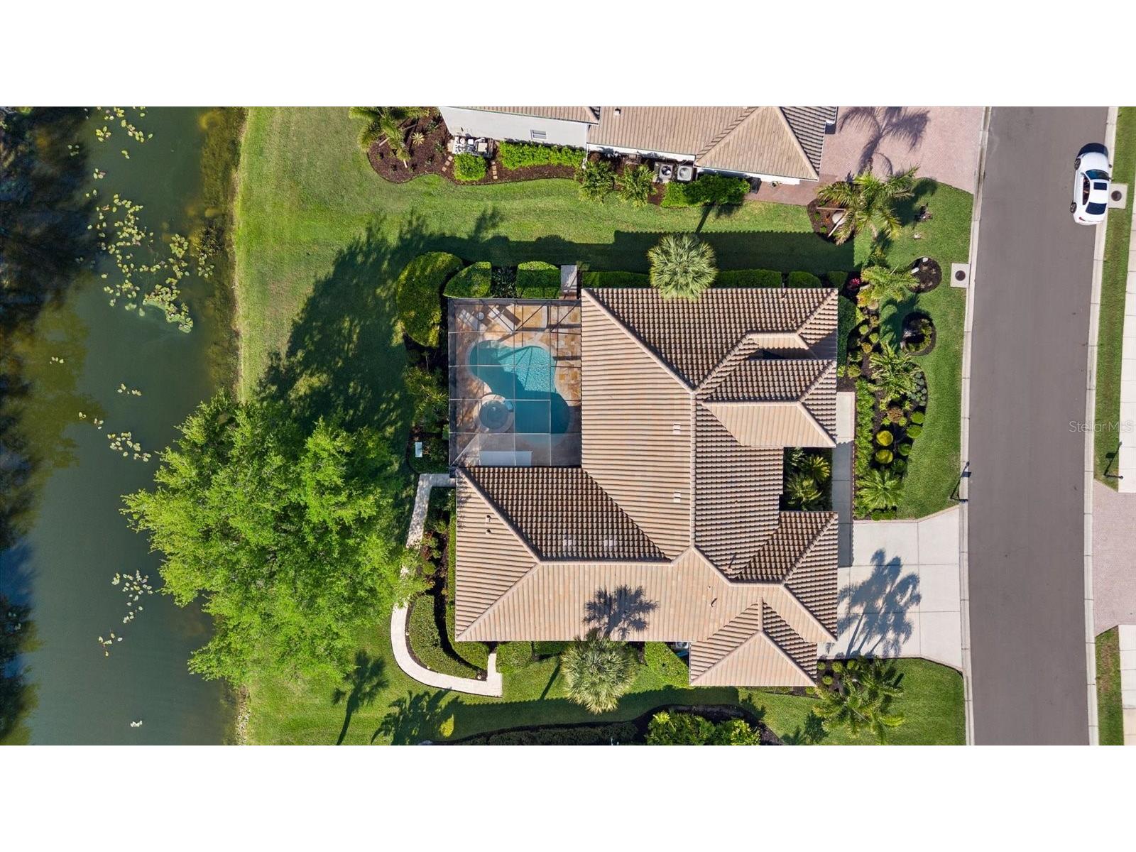 509 Sand Crane Court Bradenton FL 34212 A4687438 image2