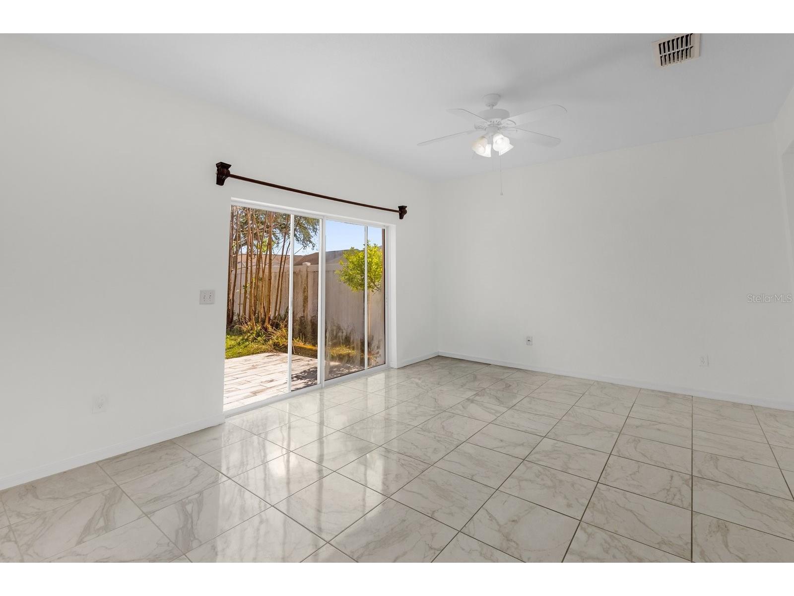 5090 NE 122nd Boulevard Oxford FL 34484 O6400484 image9