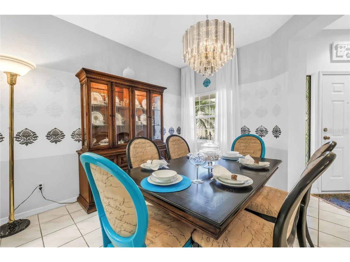 5090 White Pine Circle NE Saint Petersburg FL 33702 TB8396121 image15