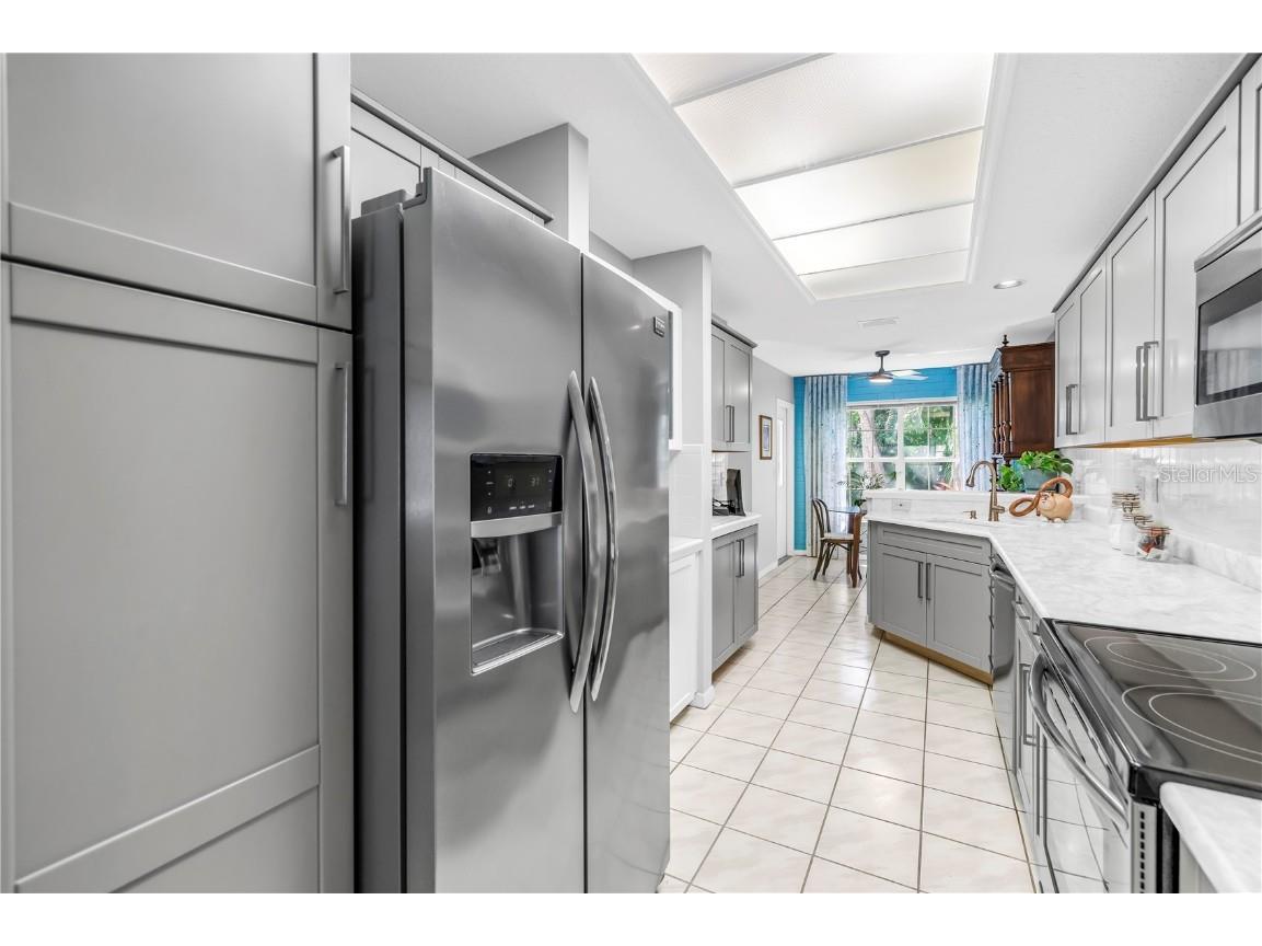 5090 White Pine Circle NE Saint Petersburg FL 33702 TB8396121 image20