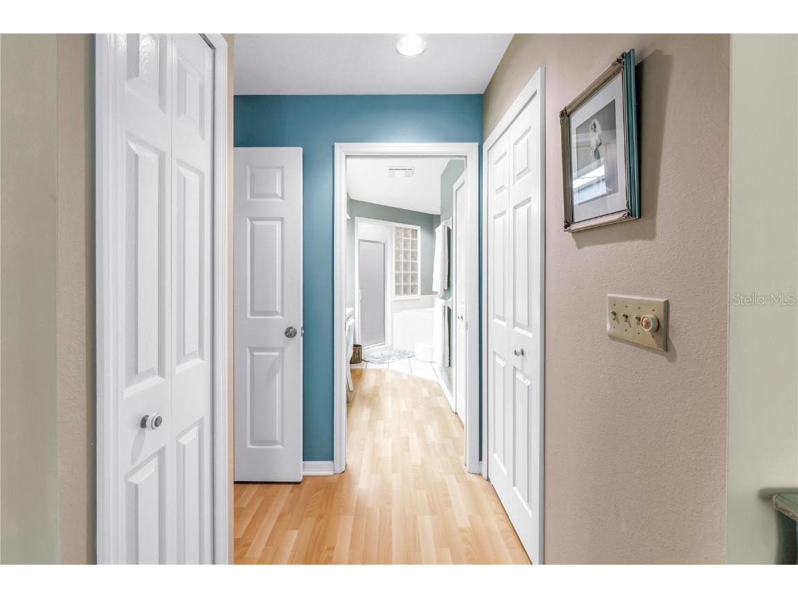 5090 White Pine Circle NE Saint Petersburg FL 33702 TB8396121 image37