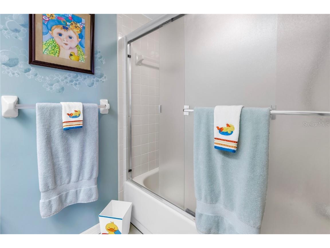 5090 White Pine Circle NE Saint Petersburg FL 33702 TB8396121 image51