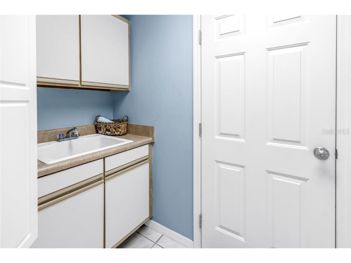 5090 White Pine Circle NE Saint Petersburg FL 33702 TB8396121 image55