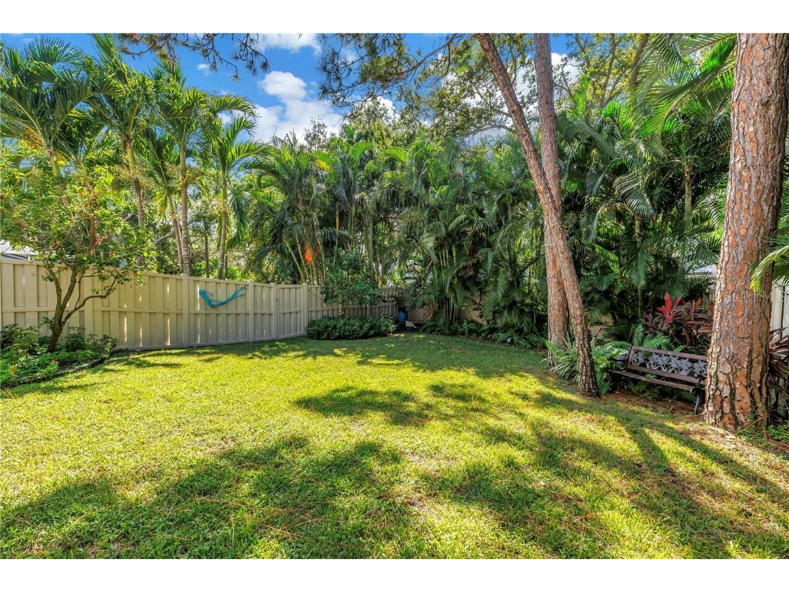 5090 White Pine Circle NE Saint Petersburg FL 33702 TB8396121 image60
