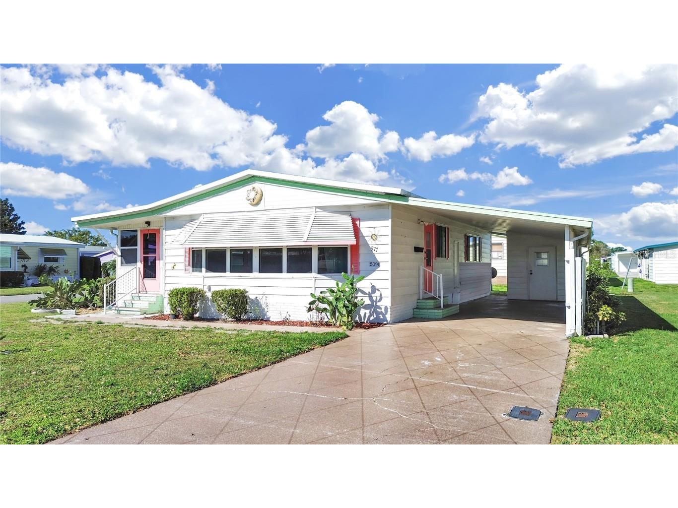 5091 Fox Cliff Dr Lakeland FL 33810 P4934033 image1