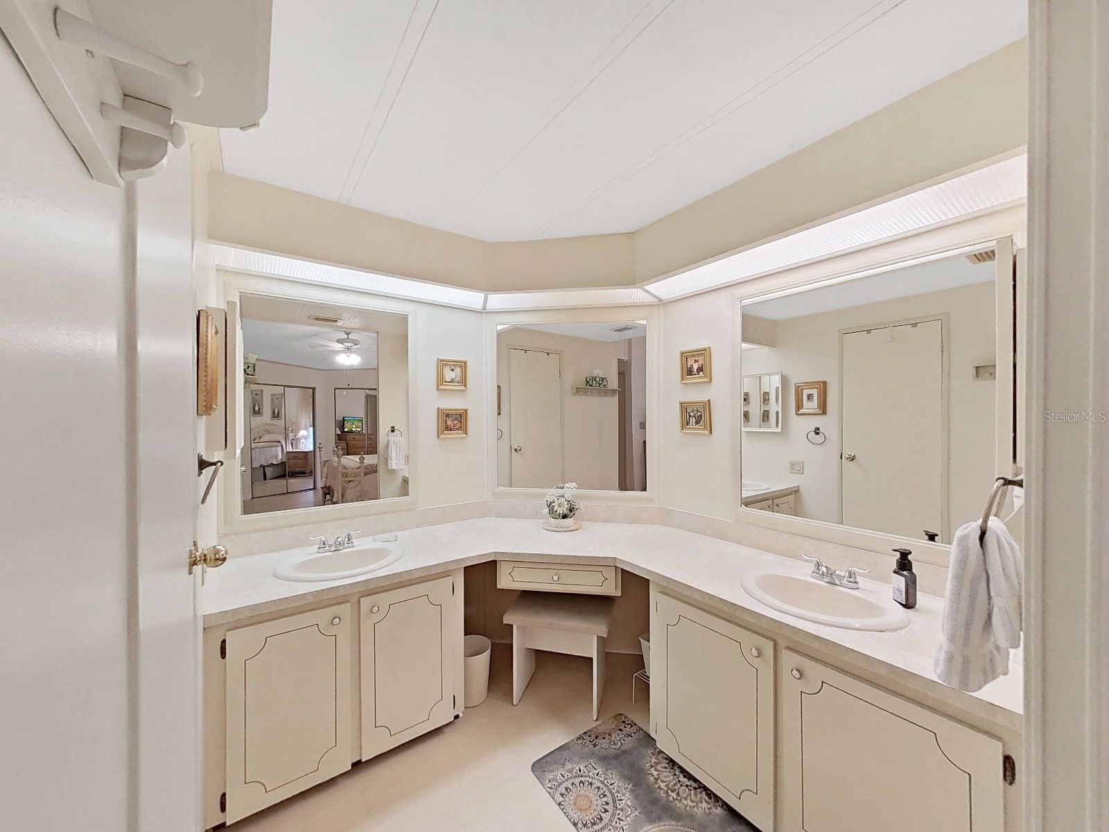 5091 Lodgewood Dr Lakeland FL 33810 P4938574 image25