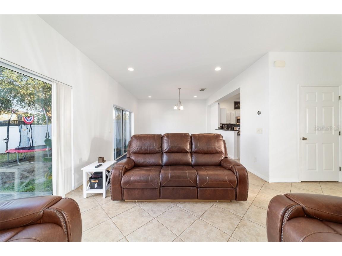 5094 NE 122nd Boulevard Oxford FL 34484 OM712430 image16