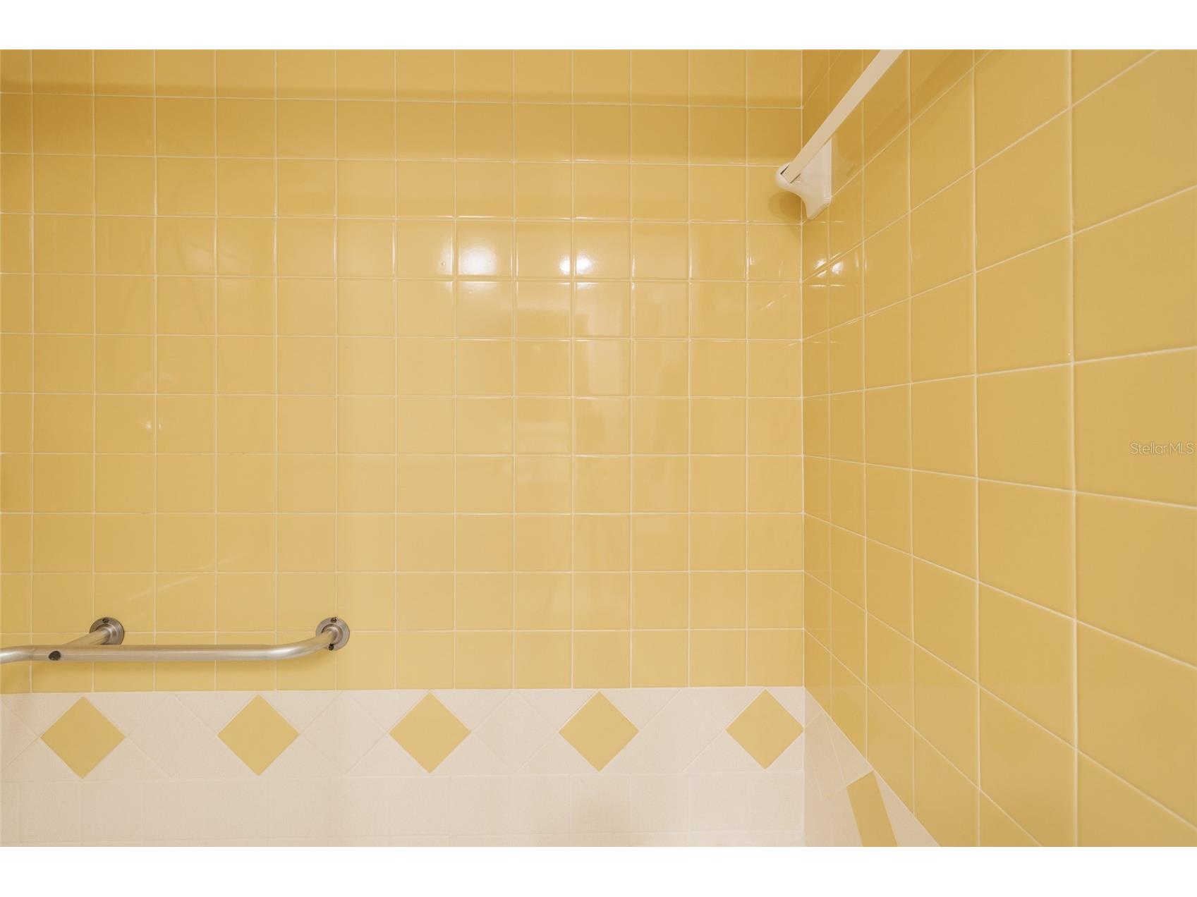 5095 Bay Street NE #102 Saint Petersburg FL 33703 TB8462793 image41