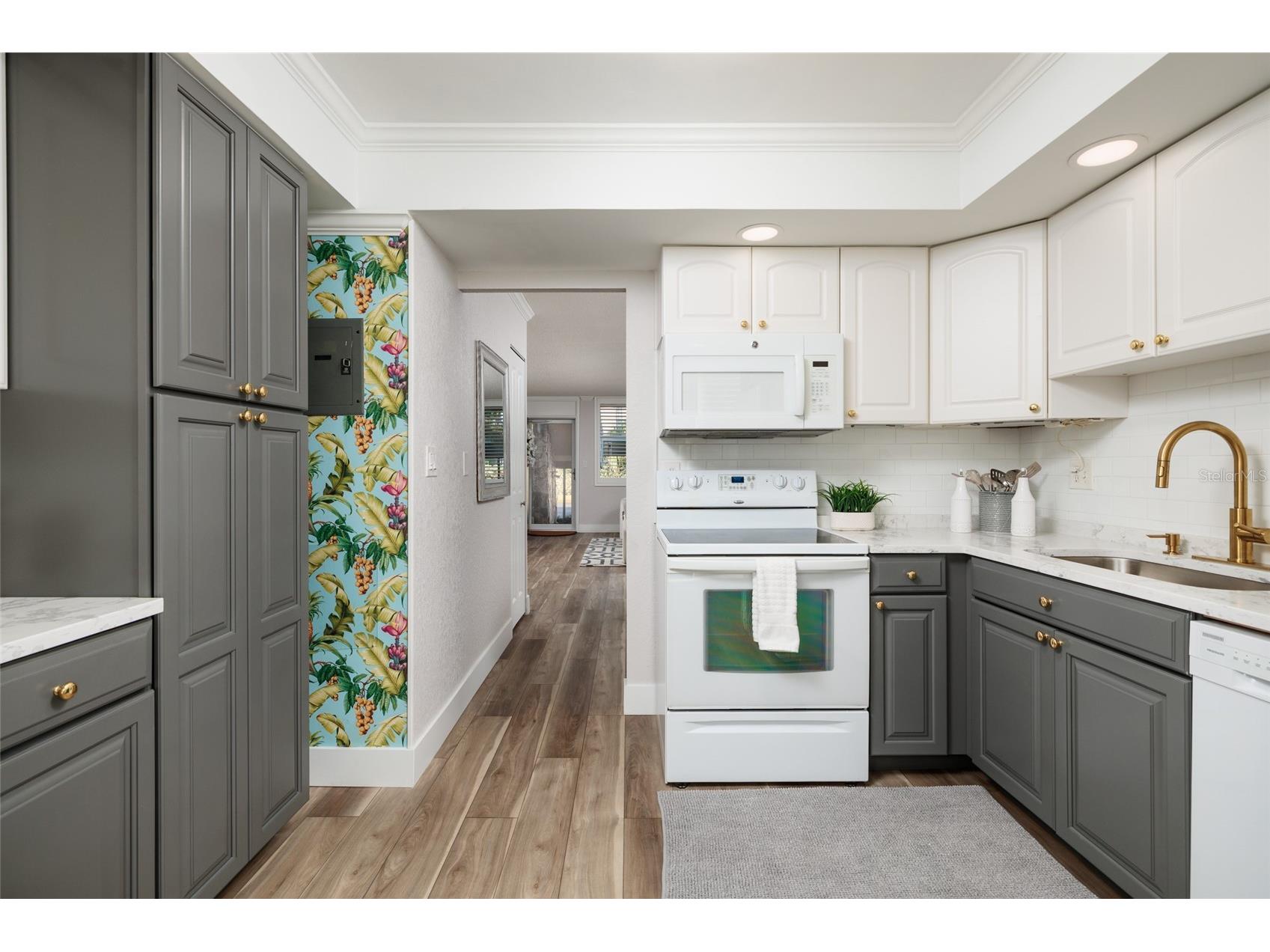 5095 Bay Street NE #102 Saint Petersburg FL 33703 TB8462793 image7
