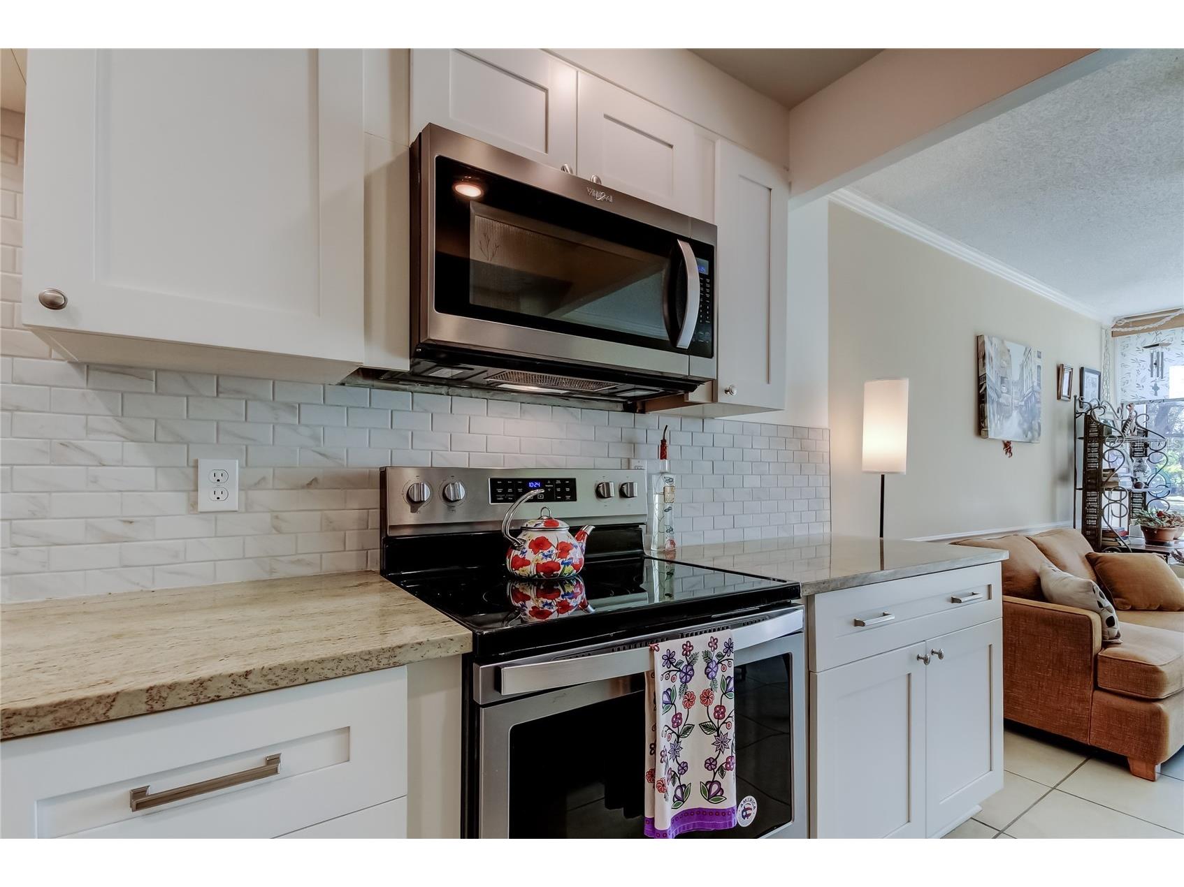 5095 Bay Street NE #104 Saint Petersburg FL 33703 TB8481774 image17