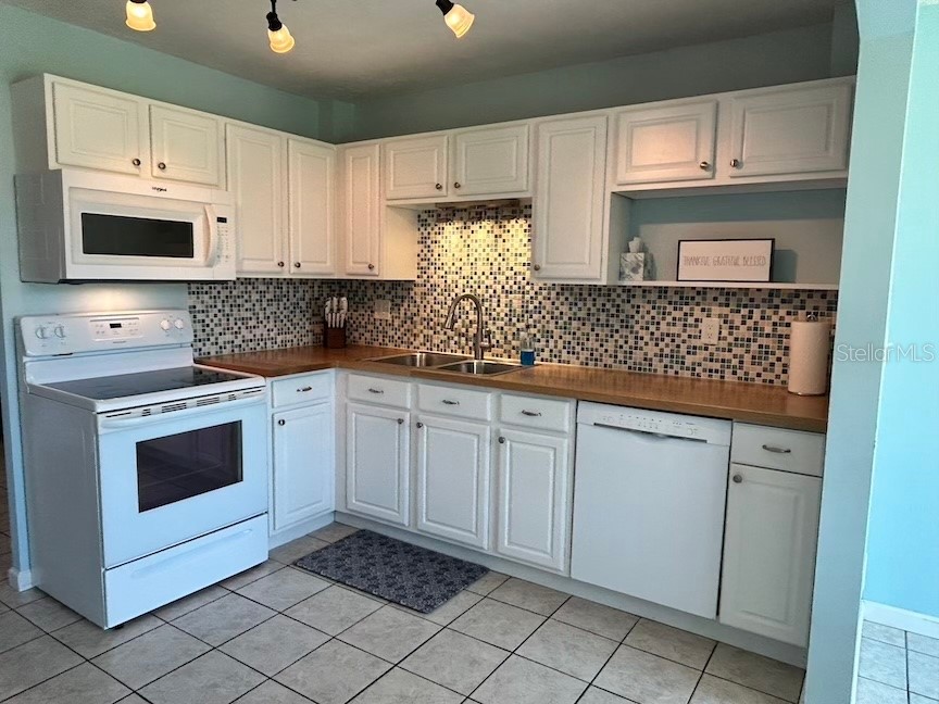 5095 Bay Street NE #111 Saint Petersburg FL 33703 A4690611 image3