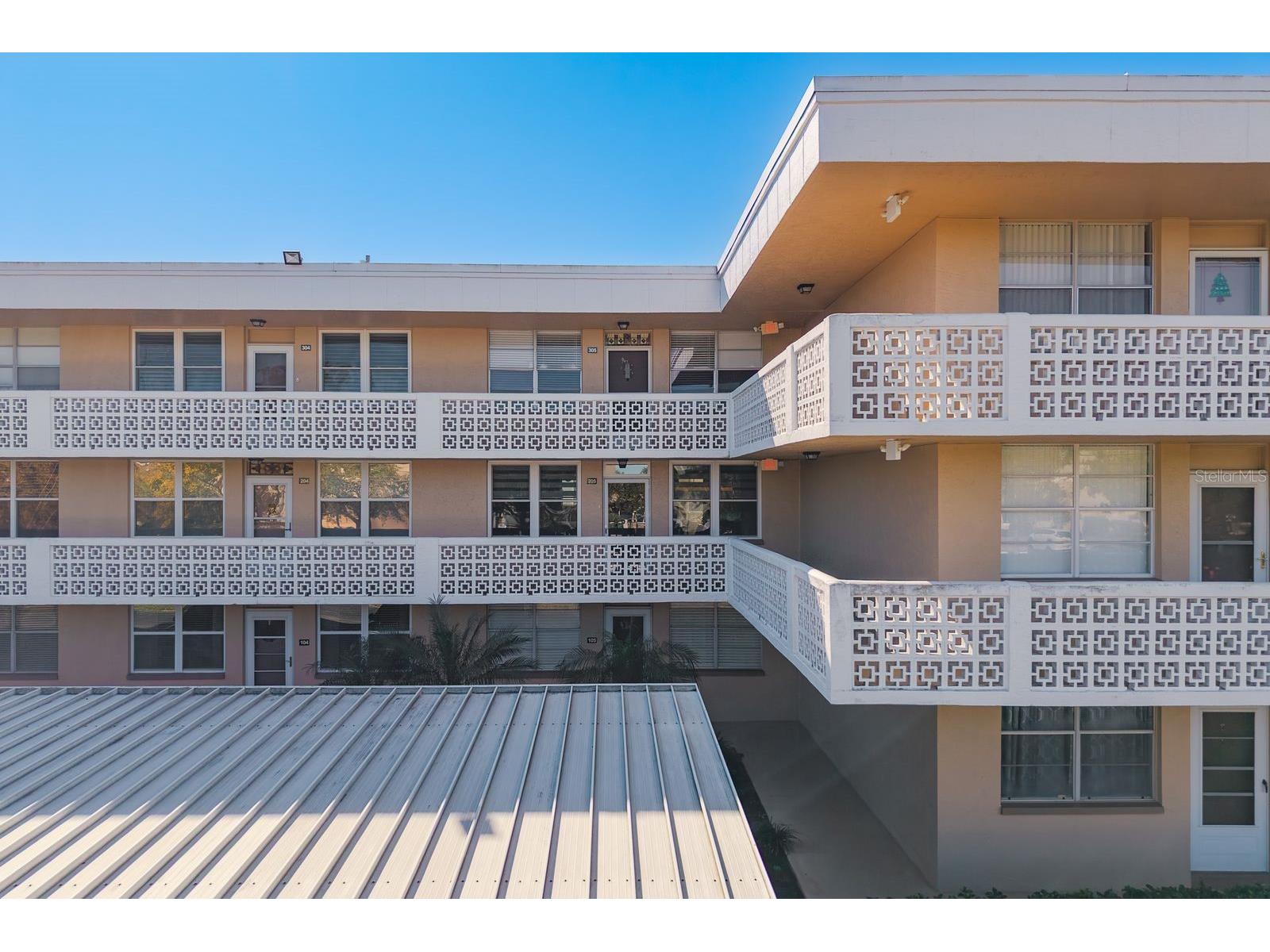 5095 Bay Street NE #205 Saint Petersburg FL 33703 TB8464897 image1