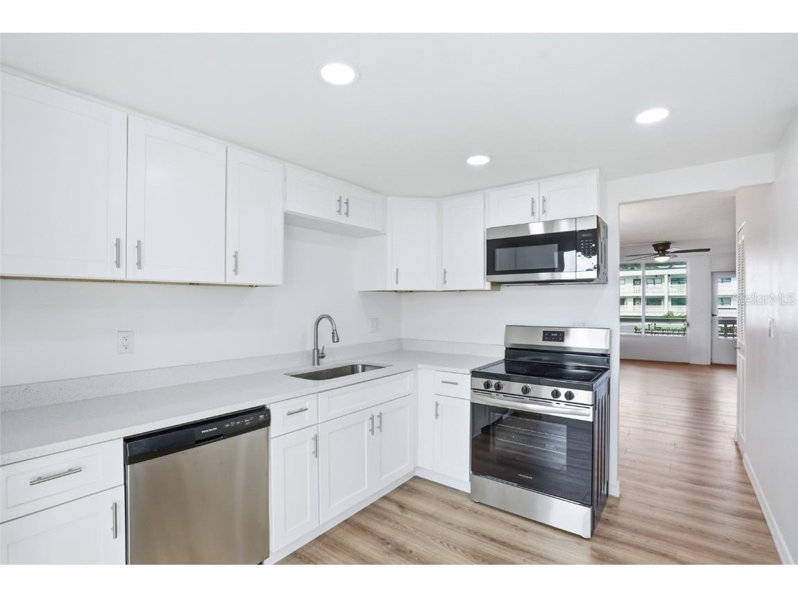 5095 Bay Street NE #210 Saint Petersburg FL 33703 TB8455089 image10