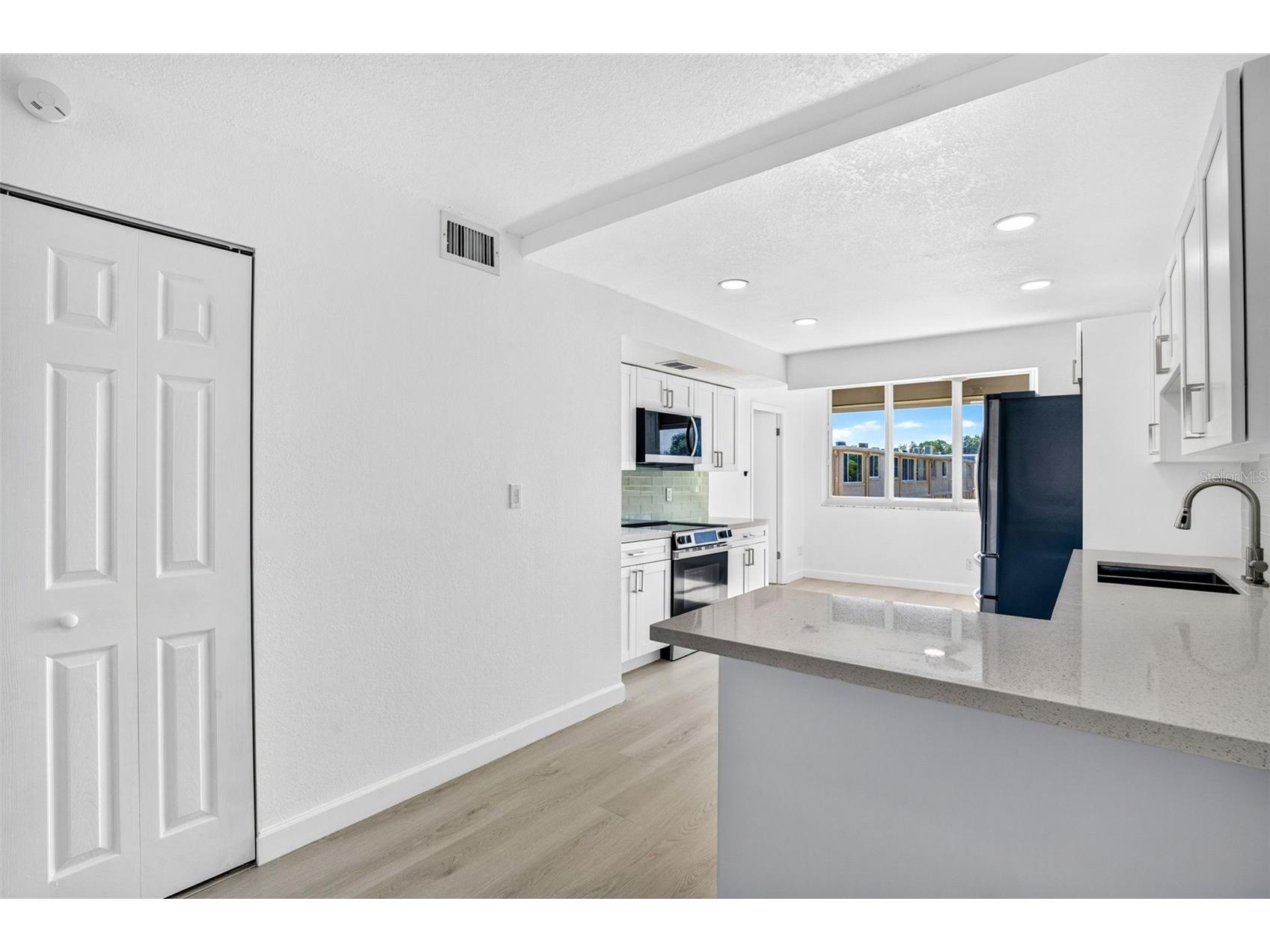 5095 Bay Street NE #310 Saint Petersburg FL 33703 S5152513 image9